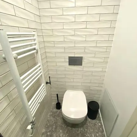 Piraeus Apartment For Rent Exterior photo