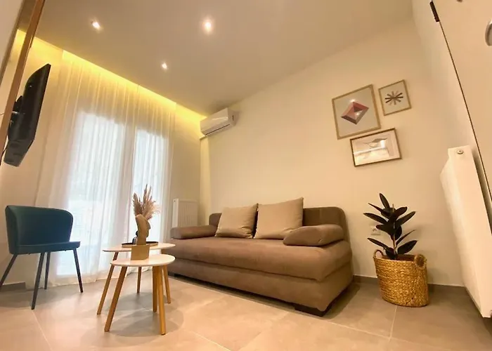 Piraeus Apartment For Rent