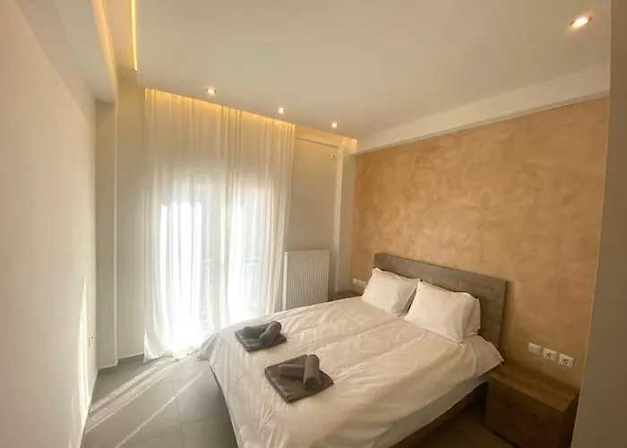 Piraeus Apartment For Rent